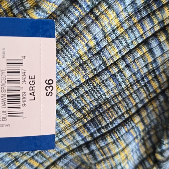 ARIZONA JEAN CO WOMEN'S JUNIORS SIZE BLUE AND YELLOW CROP TOP SIZE LARGE - Picture 14 of 14